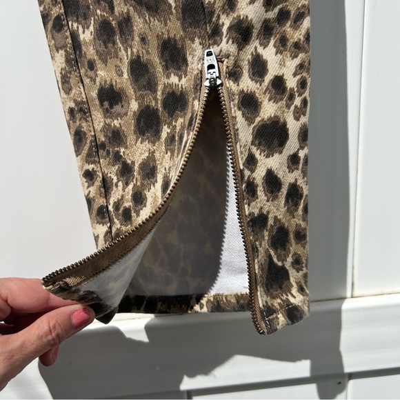 J. McLaughlin Cheetah Print Zippered Ankle Brown & Tan Jeans | Size 10 - Picture 7 of 14
